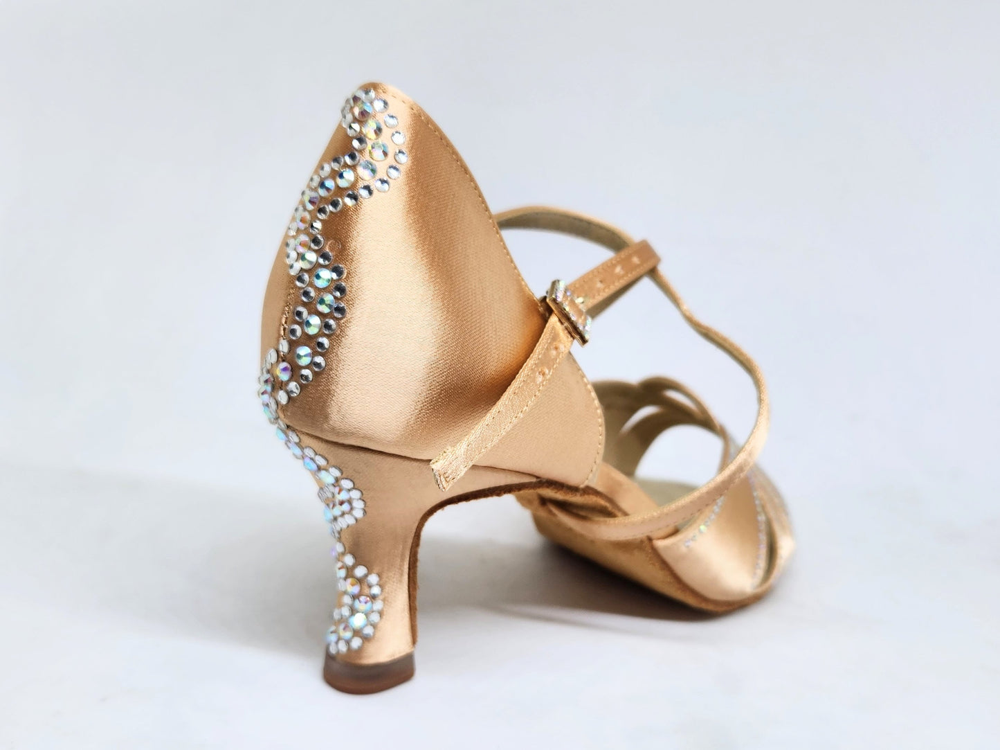 Zircon Champagne - 2.5"